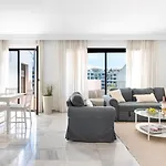 아파트 Jardines Puerto Banus - Elegance And Comfort In Marbellas Heart
