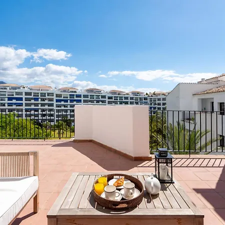 Jardines Puerto Banus - Elegance And Comfort In Marbellas Heart 公寓 马尔韦利亚