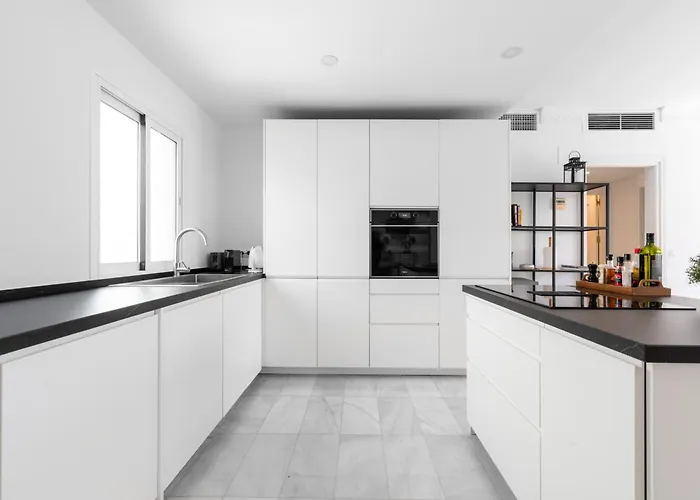 Jardines Puerto Banus - Elegance And Comfort In Marbellas Heart ماربيا