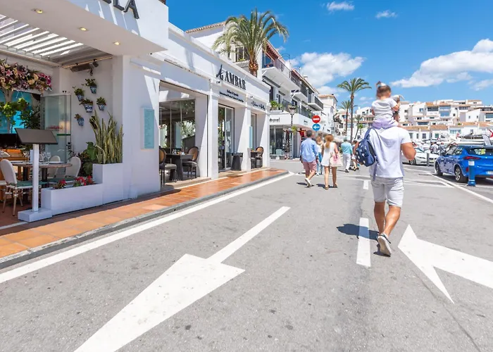 Jardines Puerto Banus - Elegance And Comfort In Marbellas Heart