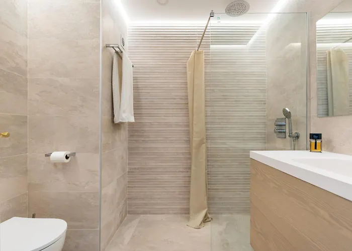 Jardines Puerto Banus - Elegance And Comfort In Marbellas Heart *