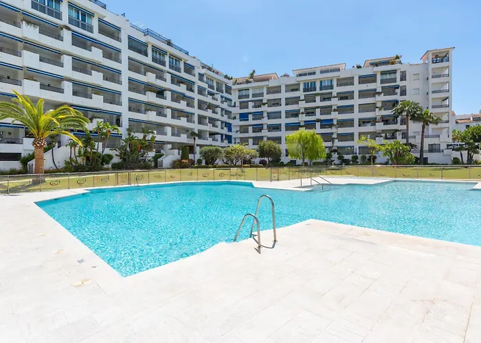 Jardines Puerto Banus - Elegance And Comfort In Marbellas Heart * ماربيا