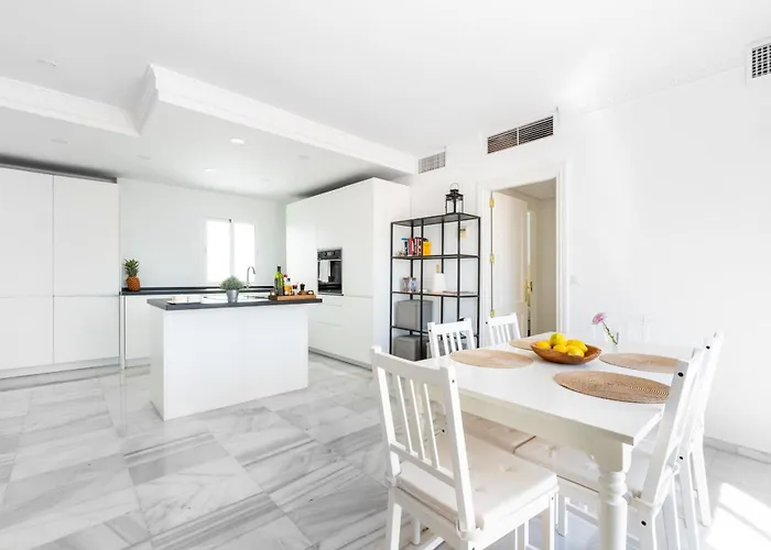 Jardines Puerto Banus - Elegance And Comfort In Marbellas Heart דירה