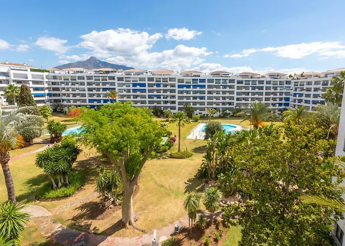 Lejlighed Jardines Puerto Banus - Elegance And Comfort In Marbellas Heart Marbella